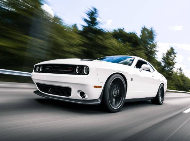 How Much Does A 5.7 Hemi Charger Weight?