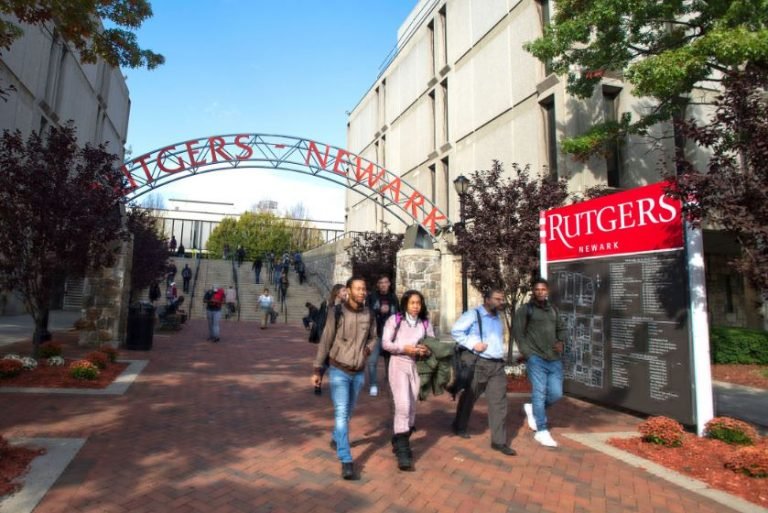 Rutgers University Acceptance Rate & Tuition Fee [2023/2024]